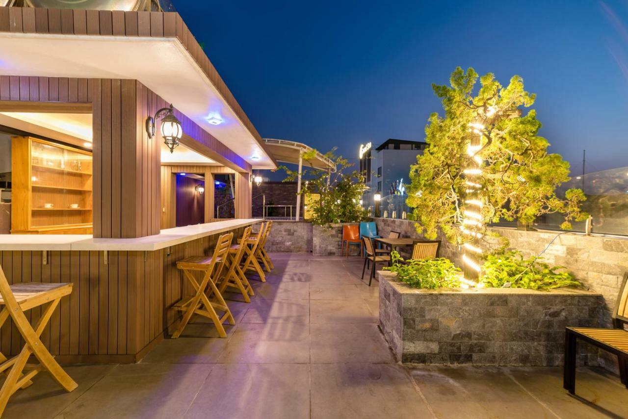 Orchide'Es Hotel Da Nang Exteriör bild
