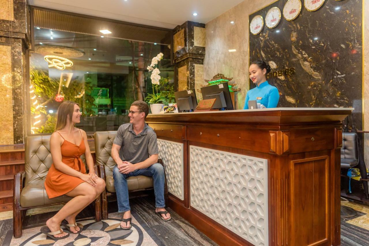 Orchide'Es Hotel Da Nang Exteriör bild